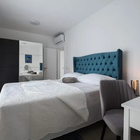 Marta By Belmont Realty Villa Sukosan