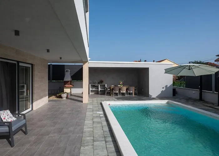 Marta Villa Sukošan